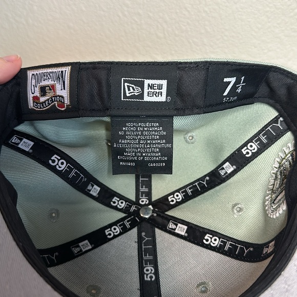 Baltimore Orioles Green 50th Anniversary Baseball Cap - Picture 6 of 6